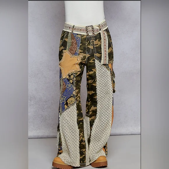 POL Multicolor Wide Leg Pants - Picture 2 of 6